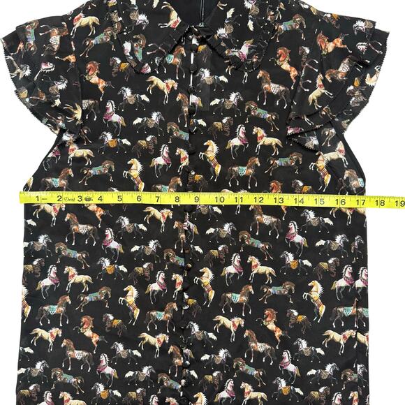 ALICE + OLIVIA Martel Flutter Sleeve Silk Button-Up Top - Picture 5 of 6